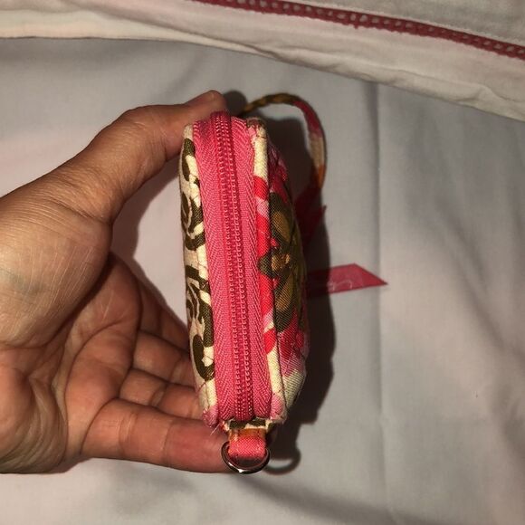 Vera Bradley Folkloric Coral Green Quilted Floral Wallet Wristlet - Picture 11 of 13